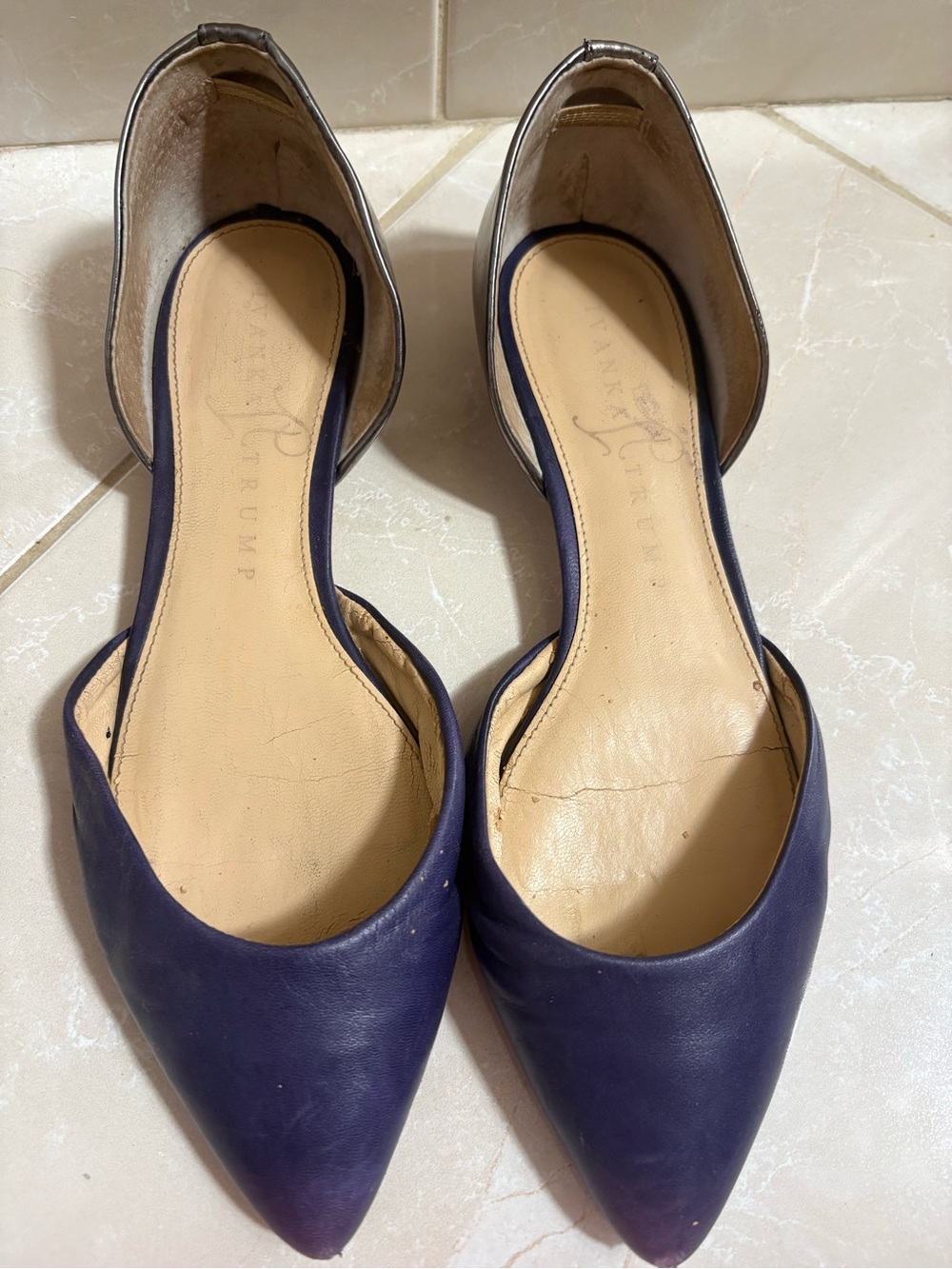 Ivanka Trump Navy Pointed D'Orsay Flats with Metallic Heel 6.5